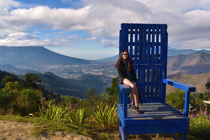 Altamira tour by Mule/buggy for 2 persons - Riding from Antigua into the hills