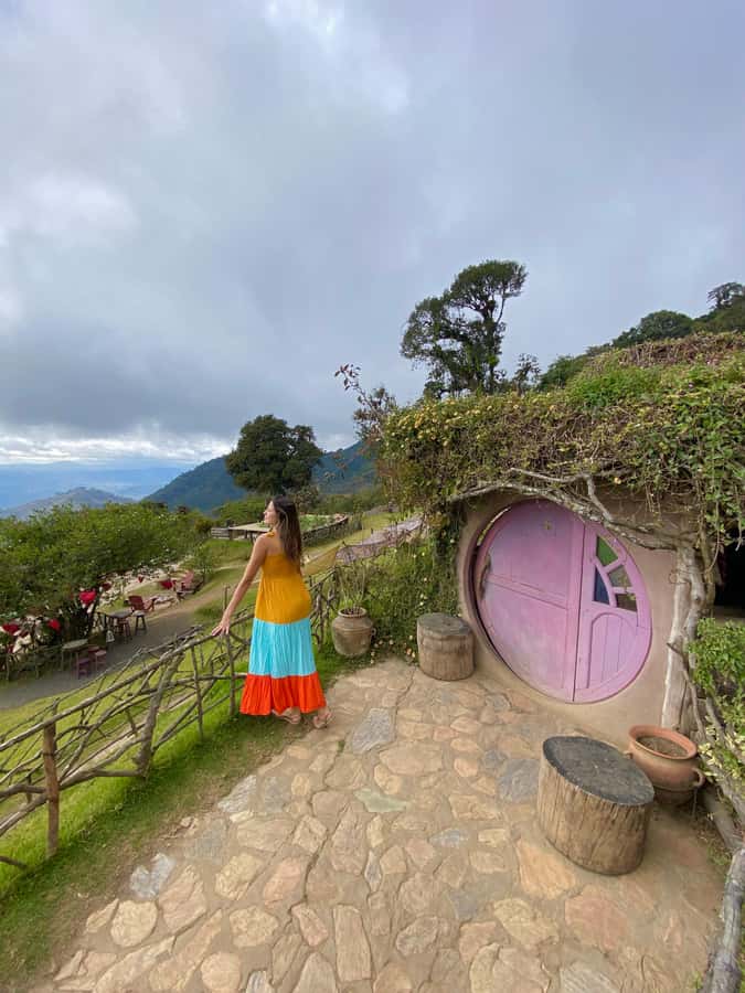 Antigua: Altamira and Hobbitenango Movie Themed Parks Tour - Food, clothing, and practical preparation