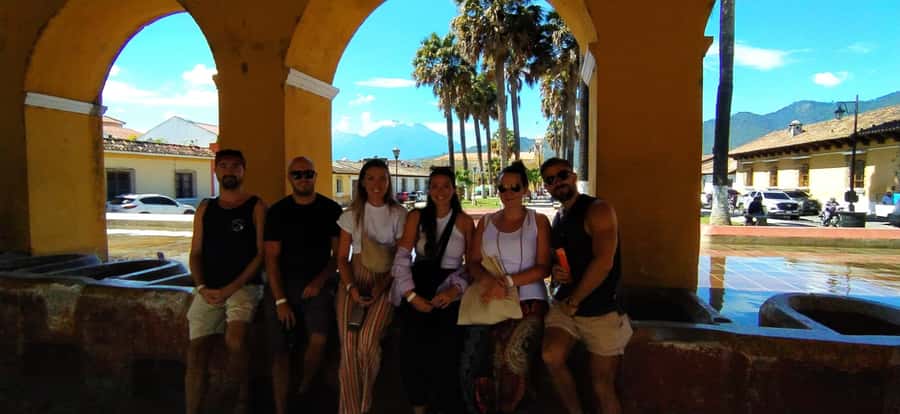 Antigua Guatemala: City Highlights Guided Walking Tour - Arch Street and Antigua’s famous street views