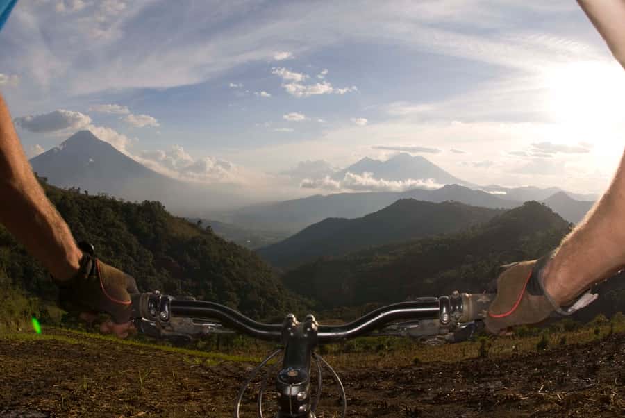 Antigua Guatemala: Half-Day Mountain Bike Tour with Guide - The first 2,500-foot drop on volcanic singletrack