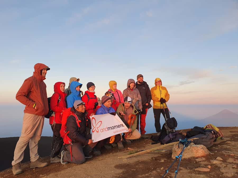 Antigua, Guatemala: Volcano Acatenango Overnight Hiking - Guides, group size, and the human side of the hike