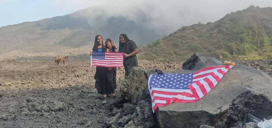 Antigua: Make & Eat Pizza at Pacaya Volcano Private Tour - The first two hours on Pacaya’s trail