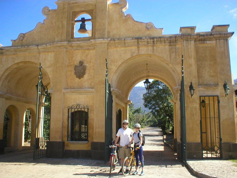 Antigua Sip 'n Cycle Half-Day Bike Ride and Coffee Tour - Who should book this ride?