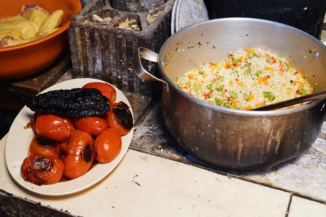 Authentic local experience with a community of women - Who will enjoy this most
