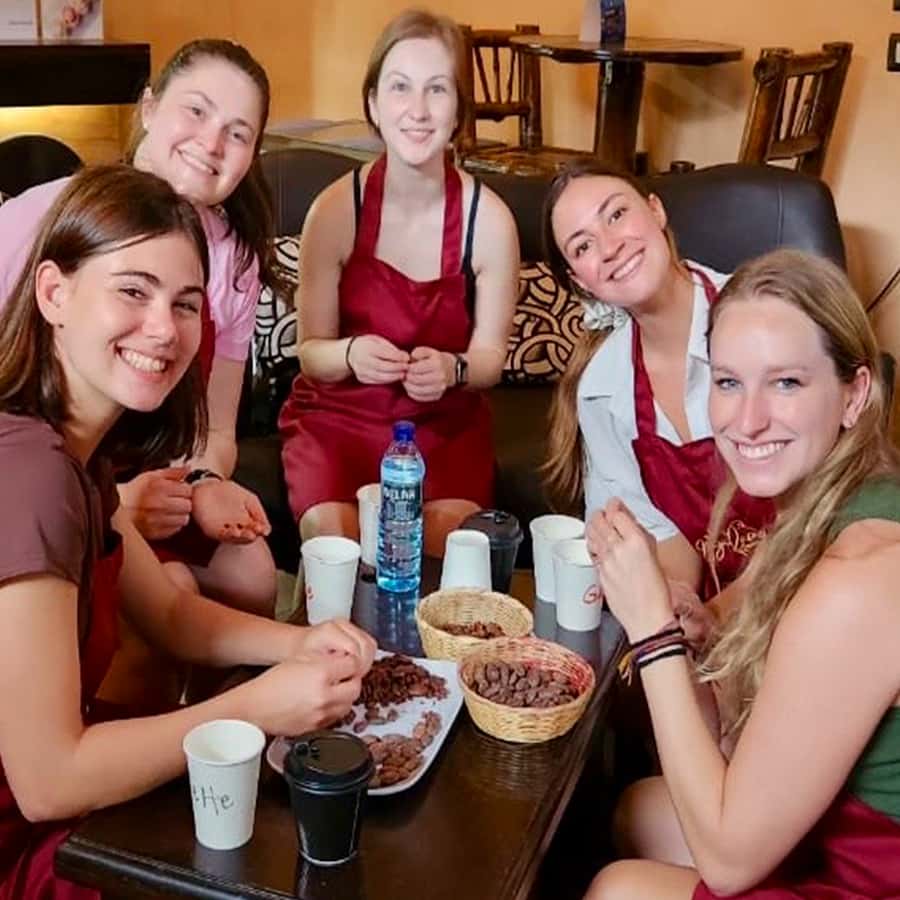 Chocolate workshop; gastronomic experience of cocoa. - Should you book the Maya Cacao experience?