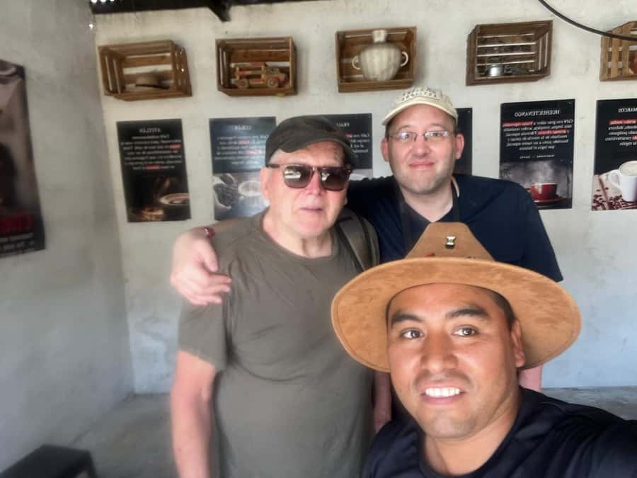 Coffee farm experience - From Antigua to Ciudad Vieja by pickup vehicle