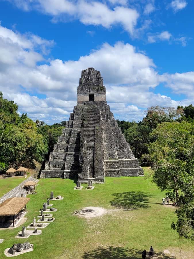 From Flores: Tikal VIP Exclusive cultural Tour All inclusive - Key points at a glance
