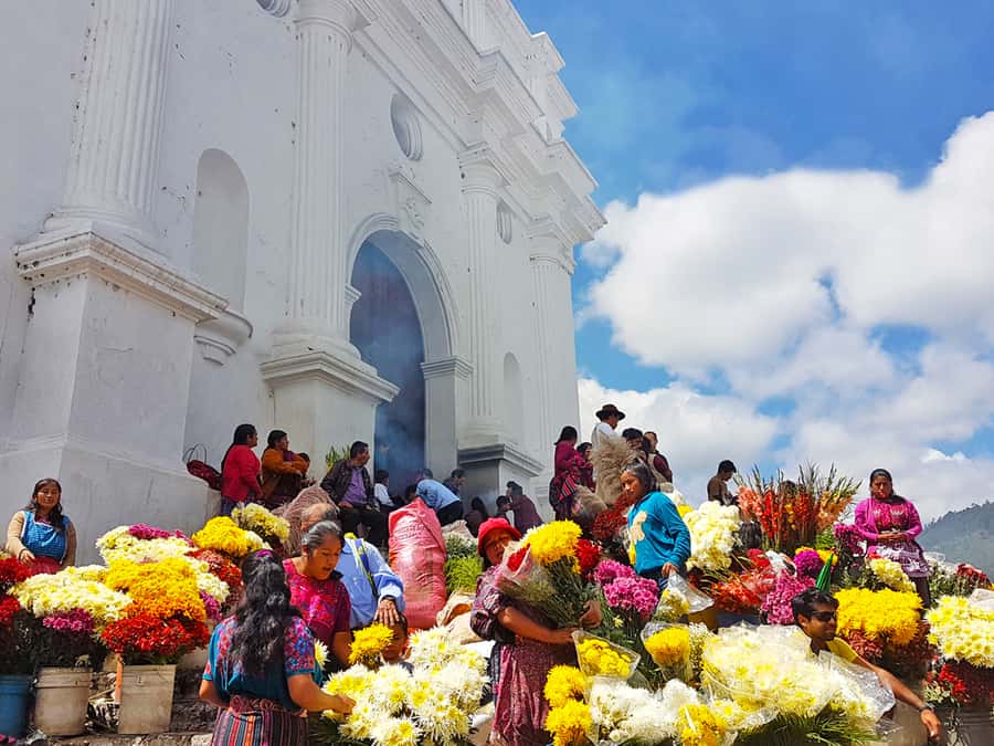 From Guatemala City: Chichicastenango and Lake Atitlan - Santo Tomás Church and a Meeting of Traditions