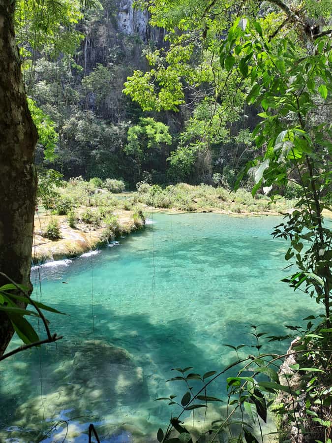 From Guatemala City to Semuc Champey in one day. - Kamba Caves, the part most at risk