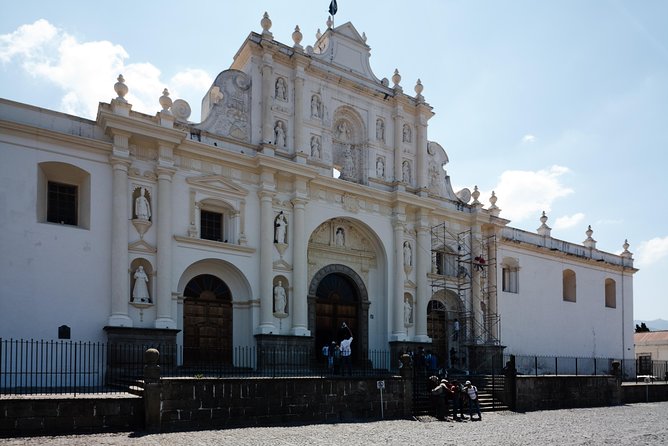 Half Day Experience in Antigua Guatemala - The Royal Palace and ChocoMuseo
