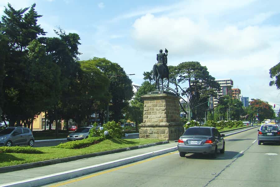 Half-Day Guatemala City Explorer Tour - Las Americas Avenue and the city’s modern face