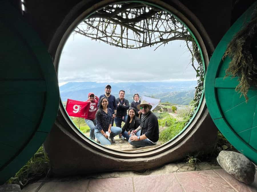 Hobbitenango & Antigua Shared Day Tour - Why a guide matters in Antigua