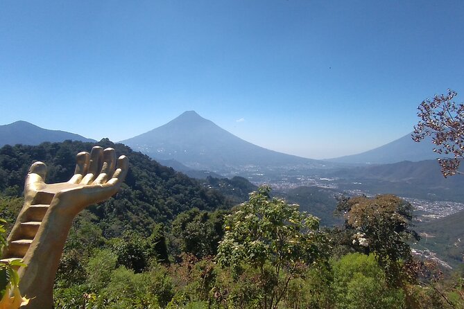 Hoobitenango and Altamira From Antigua or Guatemala city - Cerro de la Cruz and the missing timing detail