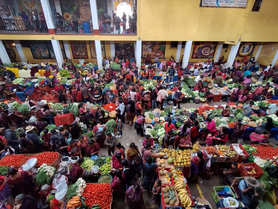 One-day visit to Chichicastenango from Antigua Guatemala - Entering the Chichicastenango market