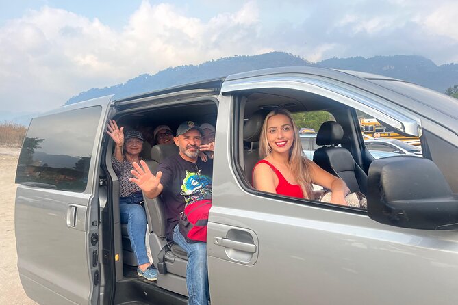 PRIVATE SHUTTLE From Airport/Guate City to ANTIGUA or Vice-versa - Choosing between a sedan, van, and minivan