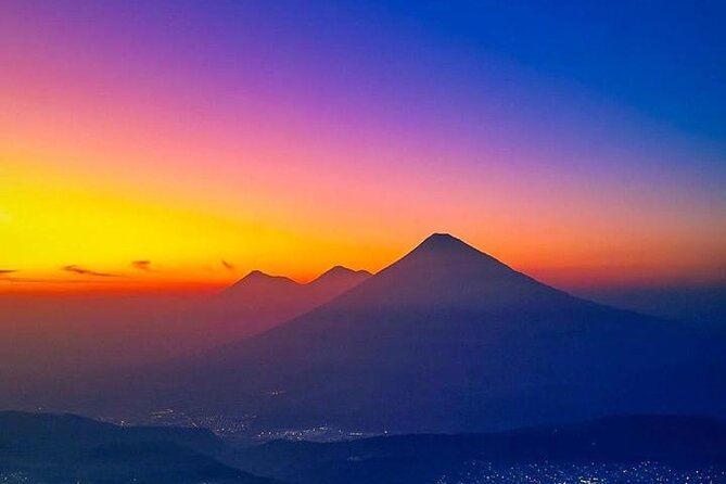 PRIVATE SHUTTLE From Airport/Guate City to ANTIGUA or Vice-versa - The drive from Guatemala City to Antigua