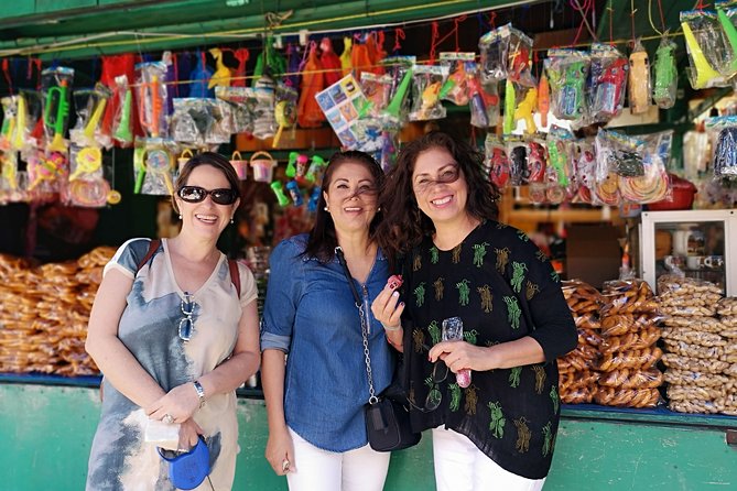 Private Walking tour of Antigua Guatemala - Santa Catalina Arch and the classic Antigua view