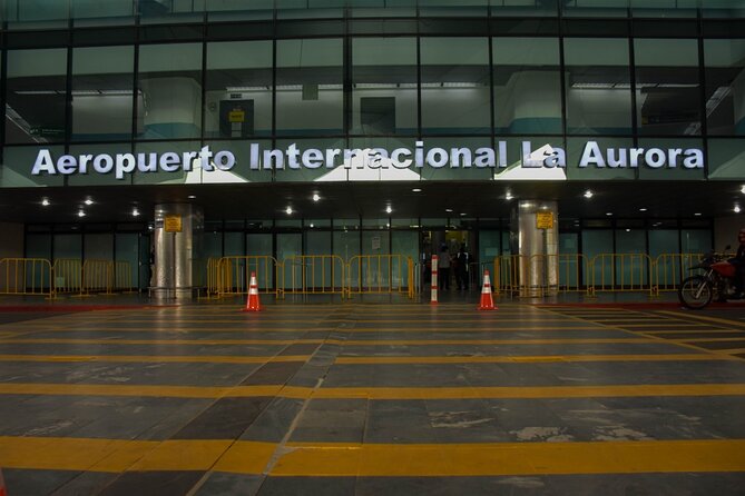 Shared shuttle - between Antigua and Guatemala City Airport - What the shared vehicle is really like