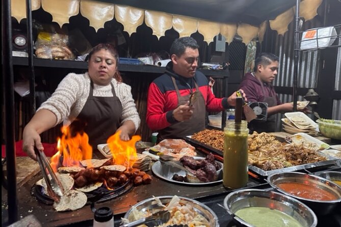 Street Food Tour Around Antigua - Milton makes the evening more than a meal