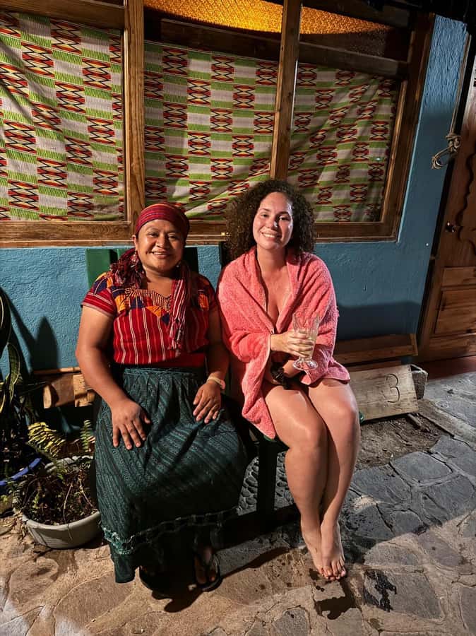 Temazcal sauna and dinner experience, cultural sharing - A temazcal with a family welcome