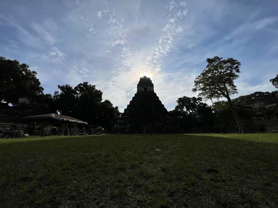 Tikal Sunrise, Archeological focus and Wildlife Spotting - Is $129 good value for Tikal?